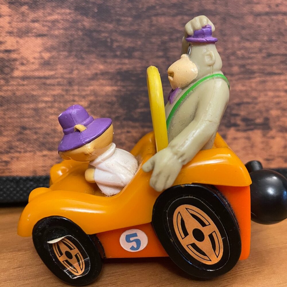 Magilla Gorilla Wacky Orange Race Car Toy 1997 Burger King Toy (SKU: 42TO)